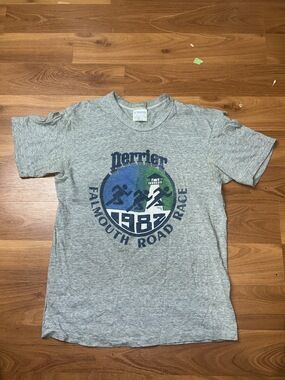 Vtg 80s Hanes Perrier Falmouth Road Race 1982 graphic t-shirt heather gray